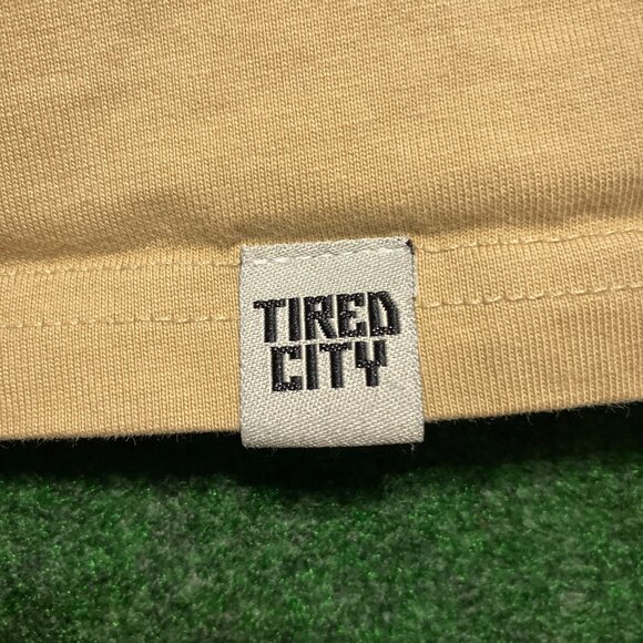 Youth Tired City x Ngoicanthulanh Embe Mona Lisa Portrait T-Shirt Beige XLarge - Picture 6 of 6